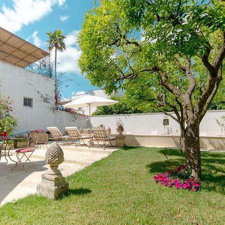 לינה וארוחת בוקר ג'ורדיניאנו Palazzo Angelica - Luxury Retreat Otranto מראה חיצוני תמונה