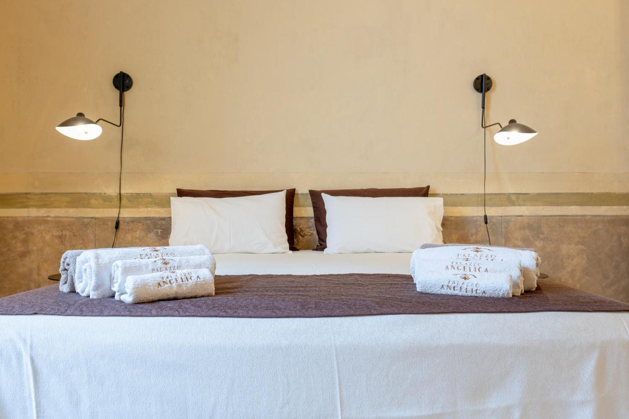 לינה וארוחת בוקר ג'ורדיניאנו Palazzo Angelica - Luxury Retreat Otranto מראה חיצוני תמונה